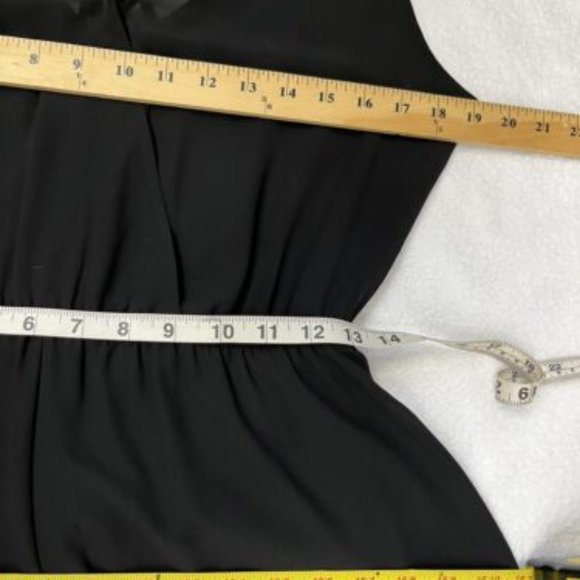 ASTR Romper One Piece V Neckline Ruffle Hem Black Size Small - Picture 6 of 12